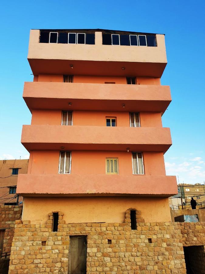 Hotel Orient Gate Wadi Musa Esterno foto